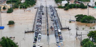 คปภ. เปิดแนวทางช่วย “รถยนต์น้ำท่วม” พร้อมประสานเร่งจ่ายภายใน 7 วัน น้ำท่วมรถยนต์