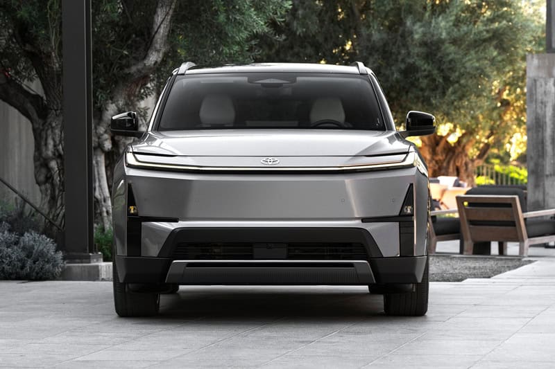 Toyota Highlander EV