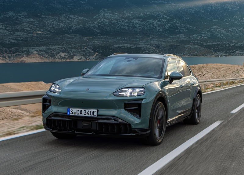 Porsche Cayenne Electric