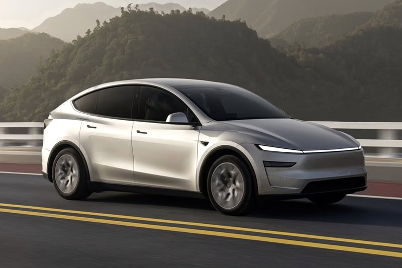 TESLA Model Y L