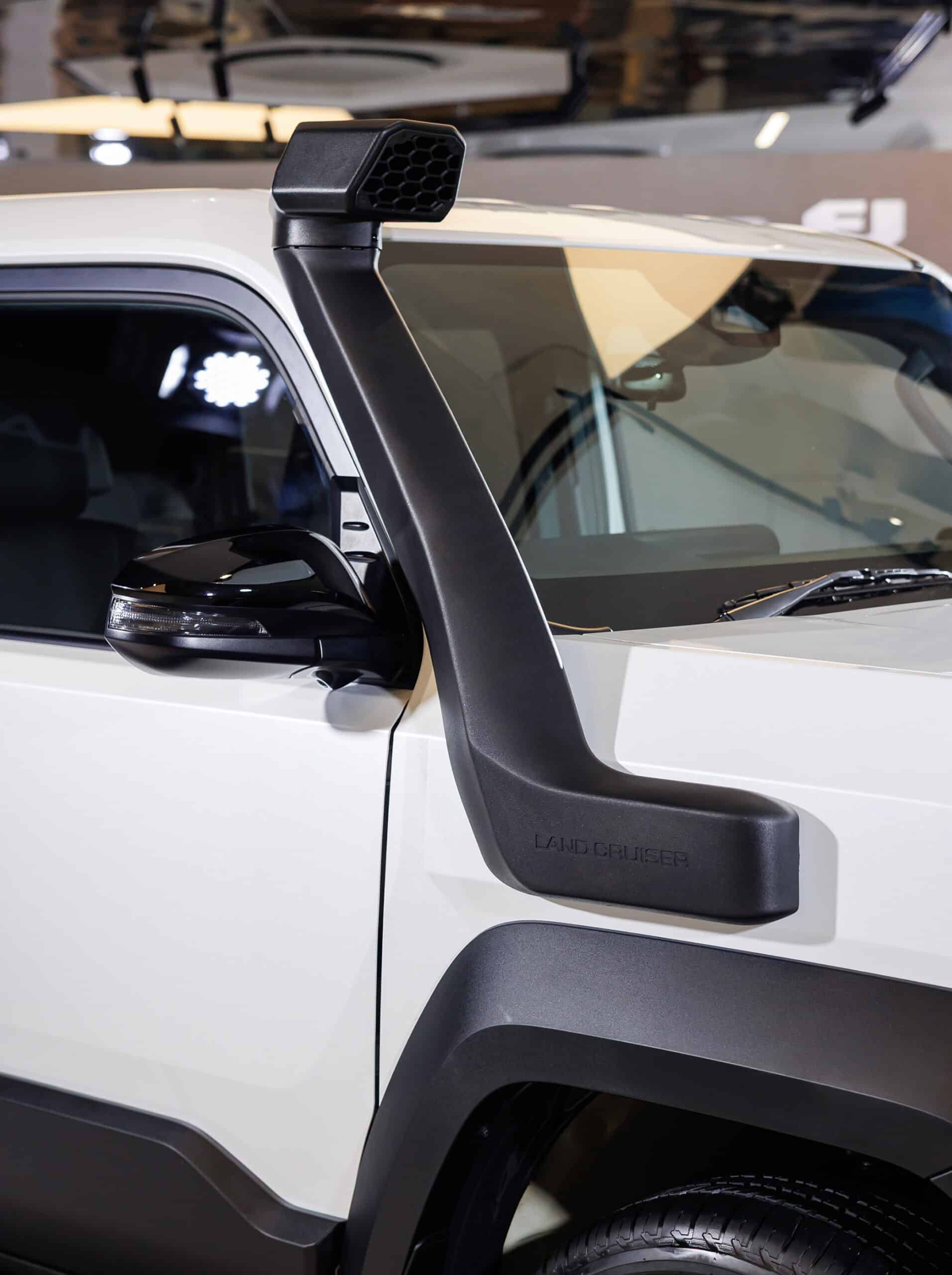 Toyota Land Cruiser FJ