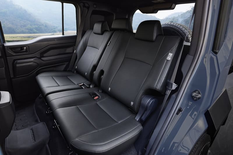 Toyota Land Cruiser FJ