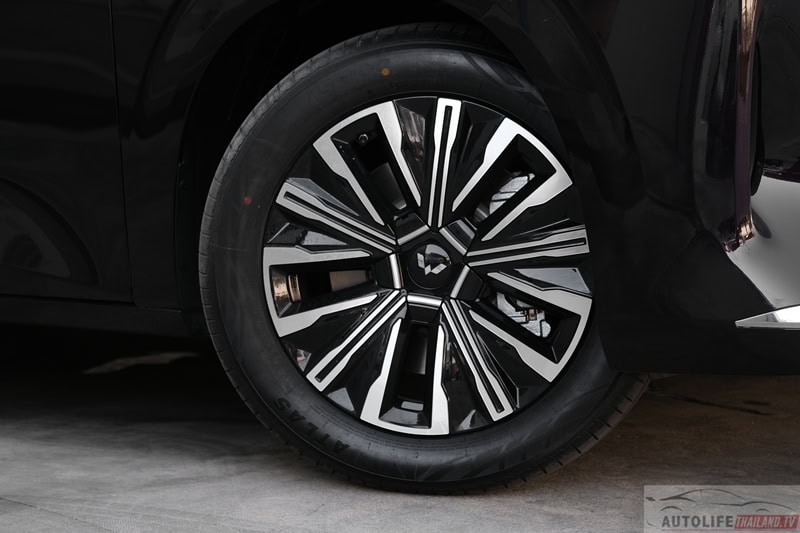 Wuling Starlight Darion EV