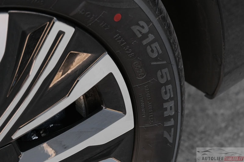 Wuling Starlight Darion EV