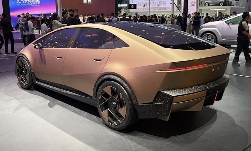 Hyundai IONIQ V