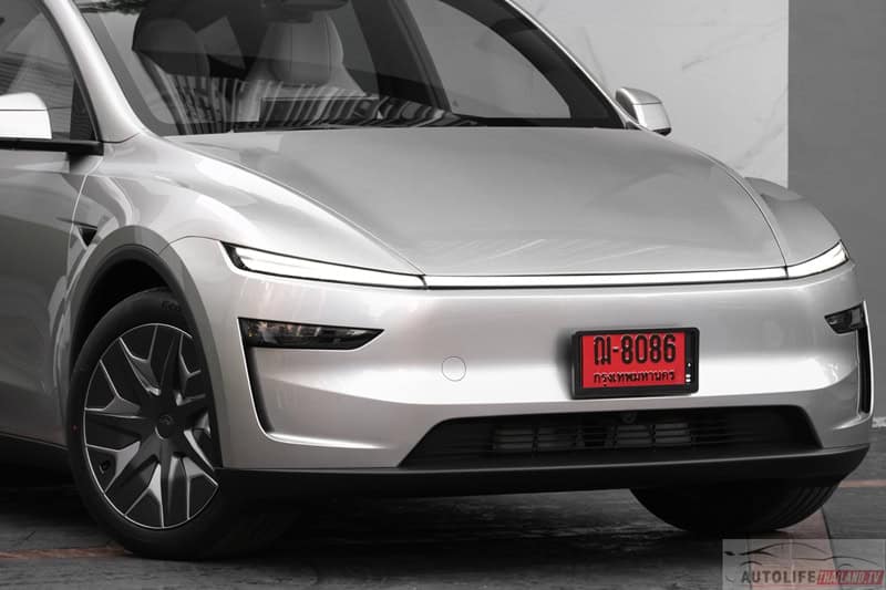 TESLA Model Y L