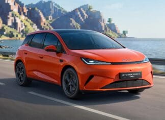 BYD Dolphin G DM-i ขุมพลัง PHEV เบนซิน 1.5 + มอเตอร์ 209 แรงม้า แบต 18.3 kWh วิ่งน้ำมัน+ไฟฟ้า 1,040 km. (WLTP)