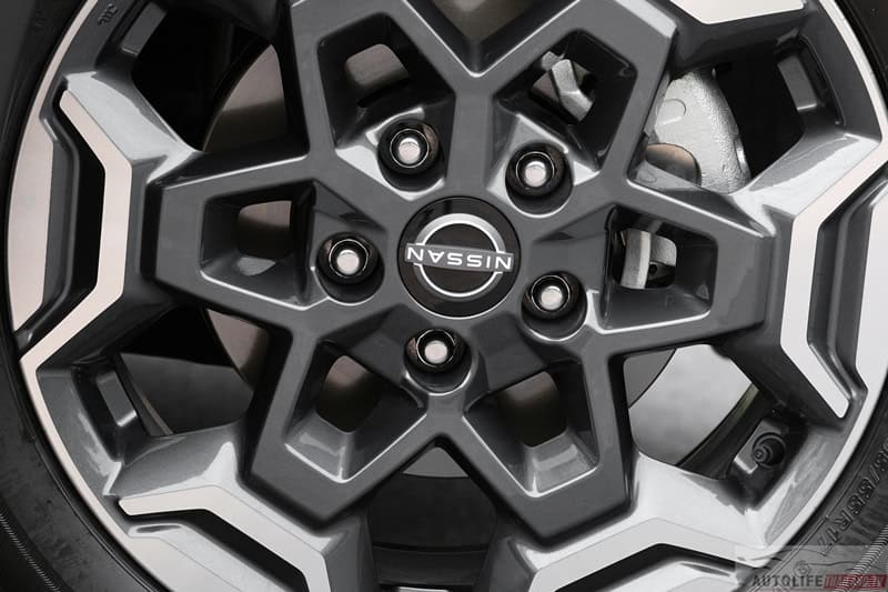 Nissan Kicks e-POWER