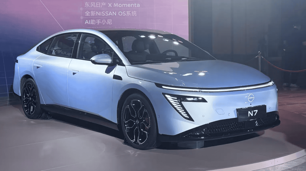 NISSAN