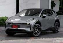 พาไปชมภาพรถคันจริง ZEEKR X Standard RWD (MY2026) : 899,000 บาท | 335 แรงม้า แบต LFP 61 kWh DC 230 kW ZEEKR X MY2026