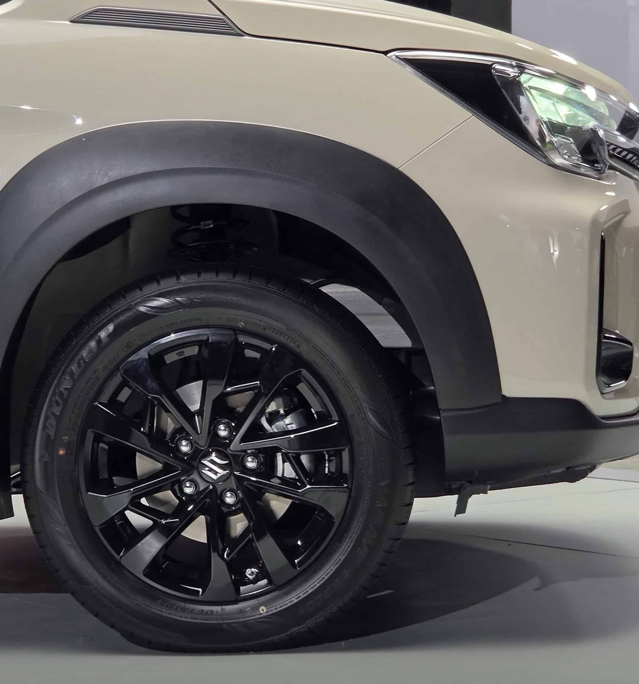 Suzuki XL7 Hybrid Minorchange