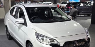 ภาพรถคันจริง Mitsubishi Attrage MY2026 ราคาอย่างเป็นทางการ : 564,000 – 619,000 บาท | เบนซิน 1.2 ลิตร ปรับใหม่ Mitsubishi Attrage MY2026