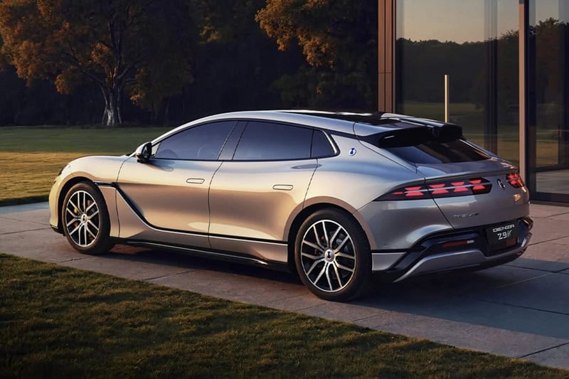 DENZA Z9GT