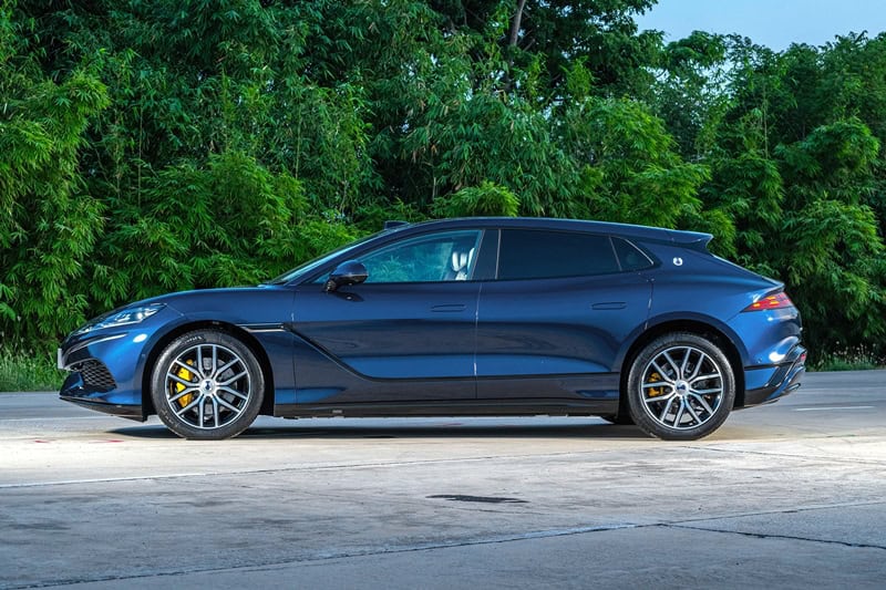 DENZA Z9GT