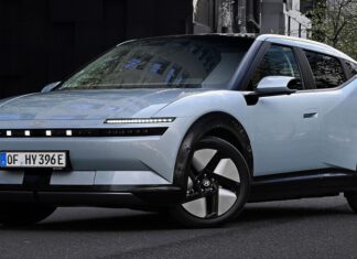 IONIQ 3 Standard มุ่งเจาะกลุ่มลูกค้ายุโรป ขุมพลัง EV มอเตอร์เดี่ยว ขับได้ไกลสุด 496 km (WLTP)