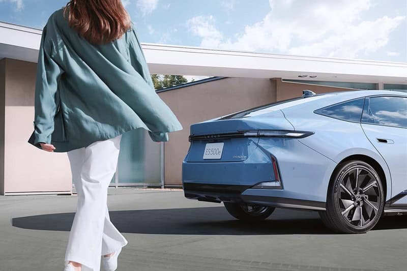 All NEW LEXUS ES