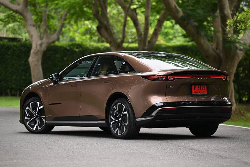 Mazda6e