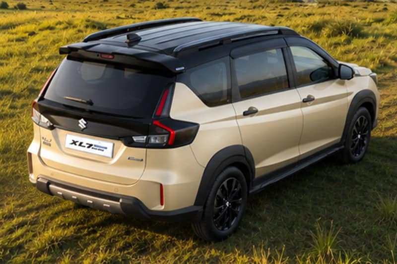 Suzuki XL7 Hybrid Minorchange