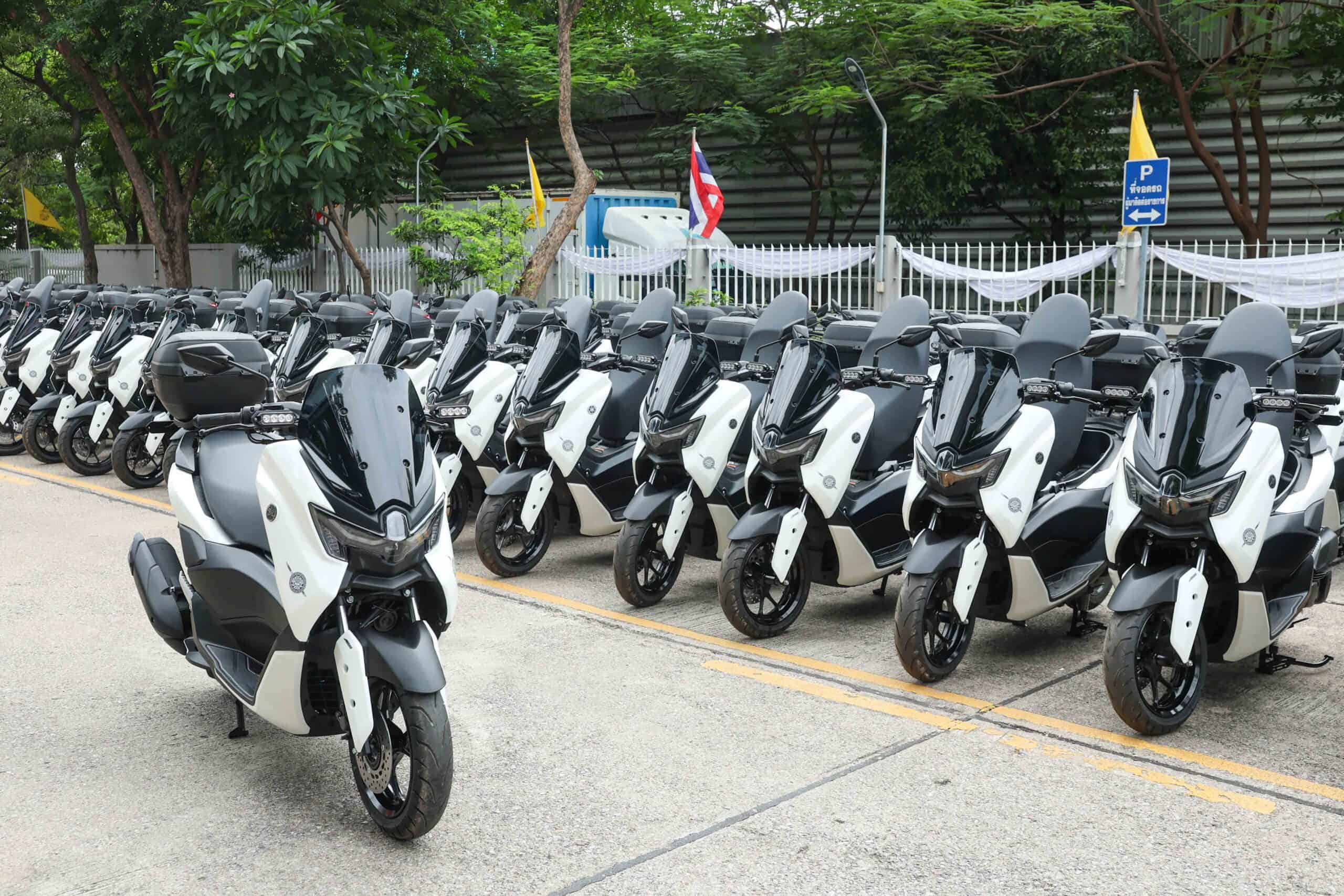 YAMAHA