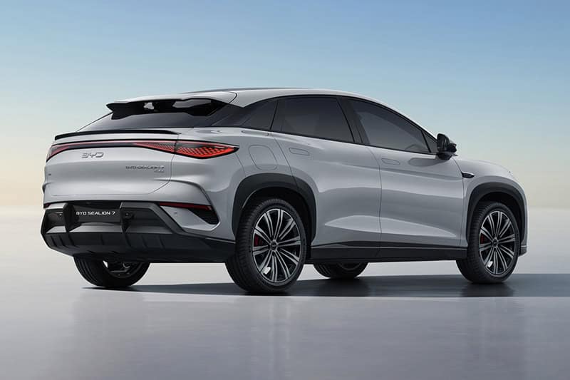BYD Sealion 7