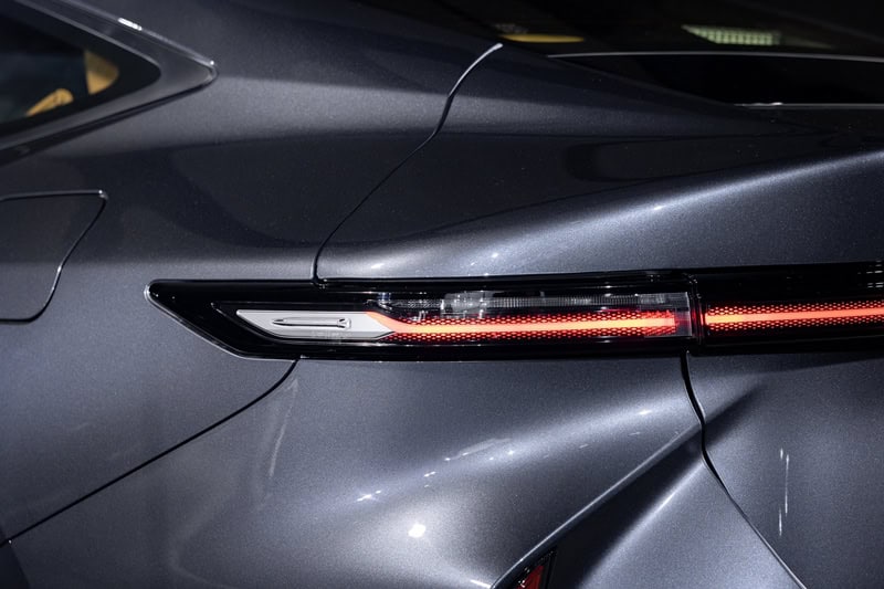 Lexus ES