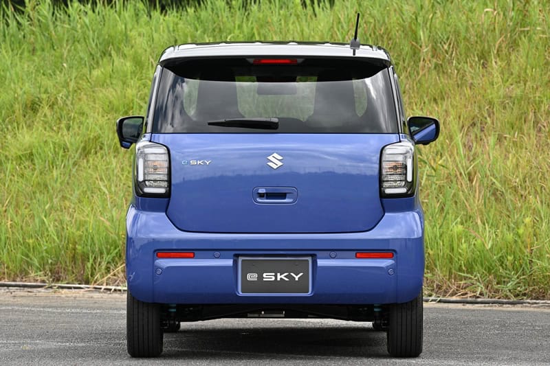 Suzuki e SKY EV