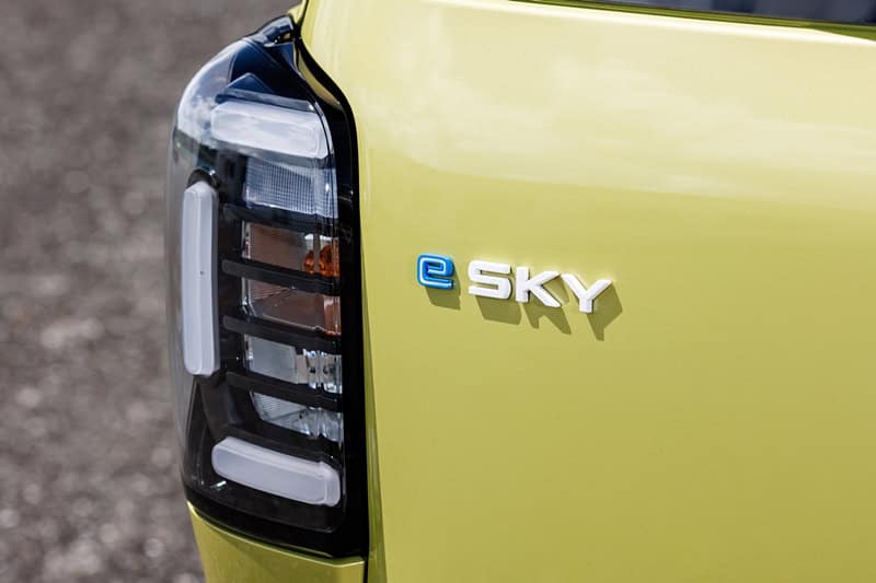Suzuki e SKY EV