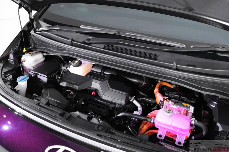 Hyundai STARIA Hybrid Minorchange