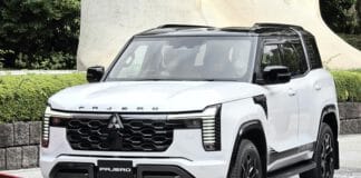 ภาพรถคันจริงแบบละเอียด All NEW Mitsubishi PAJERO Cross-Country SUV 7 ที่นั่ง ดีเซล 2.4 TURBO 8AT AWD เจอกันในไทย ตุลาคม นี้ ! All NEW Mitsubishi PAJERO