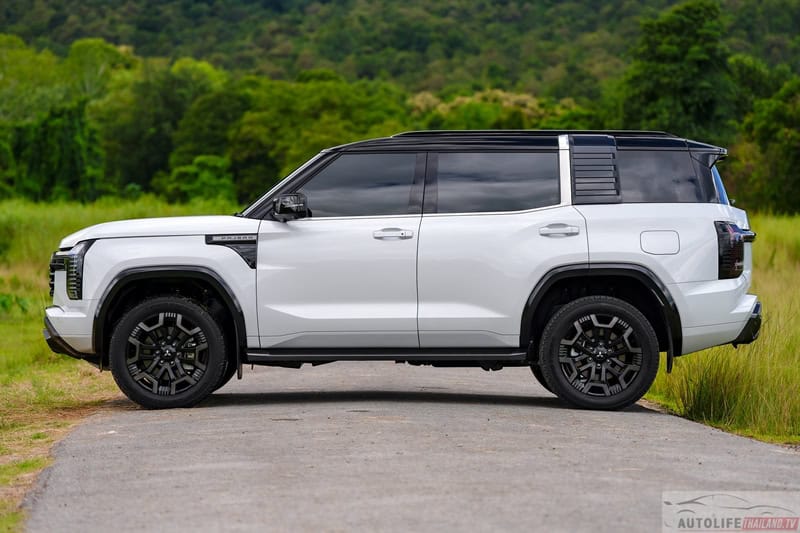 All NEW Mitsubishi PAJERO