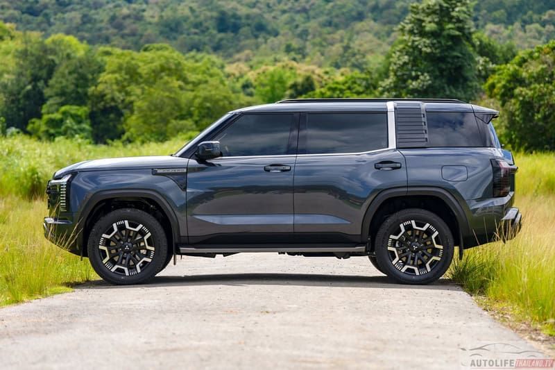 All NEW Mitsubishi PAJERO
