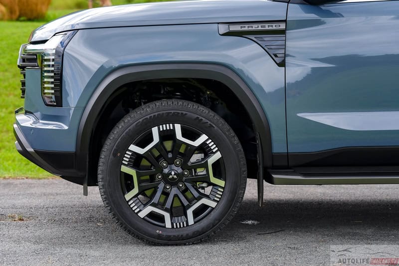 All NEW Mitsubishi PAJERO