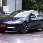 ภาพรถคันจริง TESLA Model 3 รถไฟฟ้า100% (Update Oct 2026) ราคาอย่างเป็นทางการ : 1,149,000 – 2,099,000 บาท | เพิ่มระบบ V2L TESLA Model 3