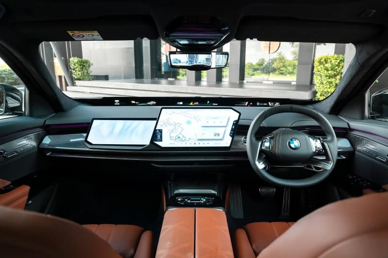 BMW i7 G70 LCI