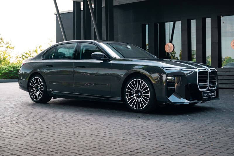 BMW i7 G70 LCI