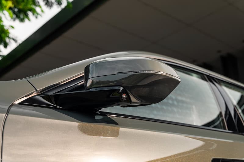 BMW i7 G70 LCI